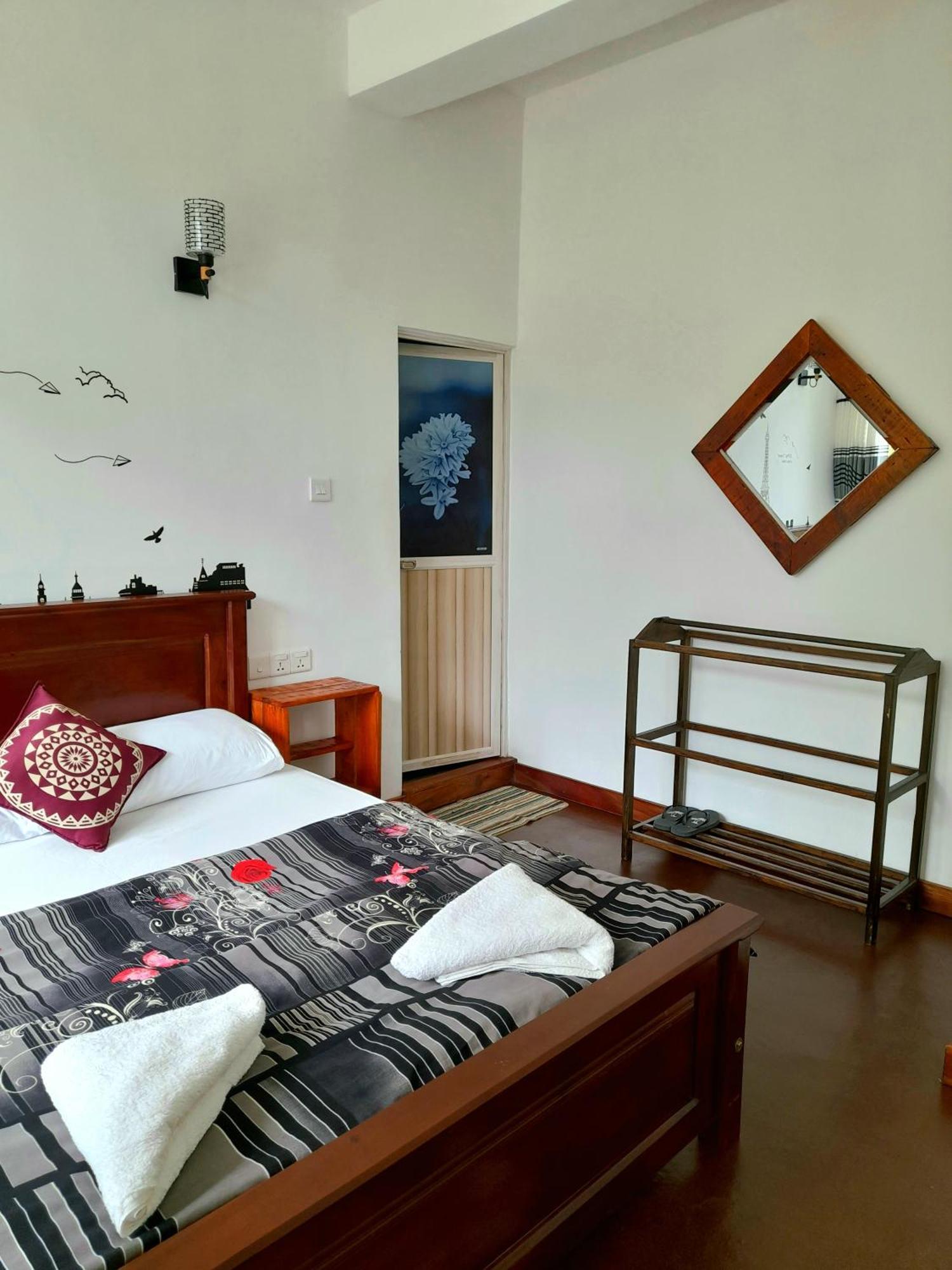 Water Side Residence Наллатания Номер фото